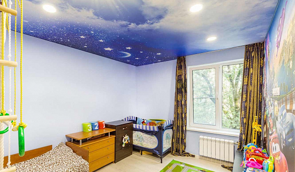 Натяжной потолок в детской комнате: от фото до воплощения идеи - 